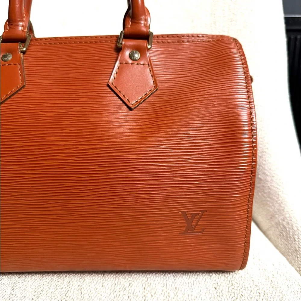 Authentic Louis Vuitton Kenya Speedy 25 bag brown Epi leather M43013